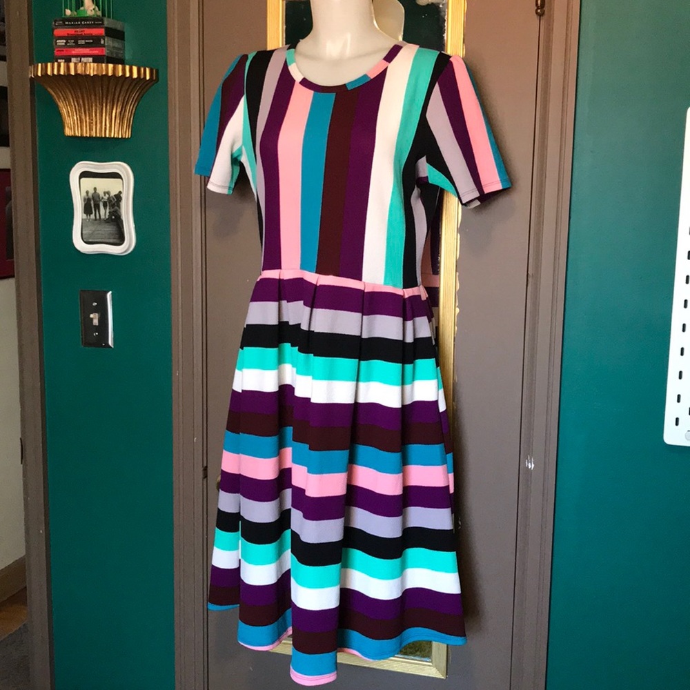 Lularoe Amelia